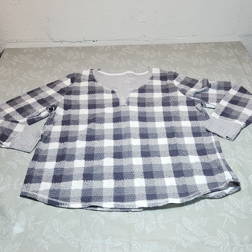 Nautica Long Sleeve Shirt